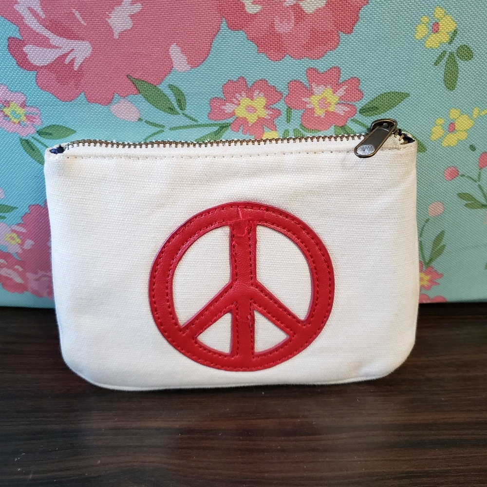 Makeup bag